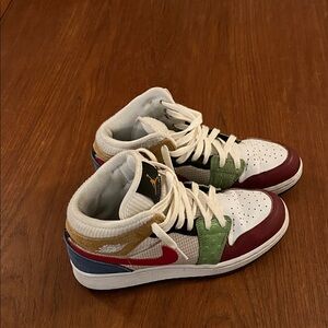 Nike Kids Red and Green High-Top Sneakers
